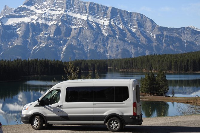 Transportation: Calgary to Banff - Vehicle Details