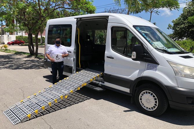 Transportation From Cancun Airport to Hotel Area of Playa Del Carmen - One Way - Key Points