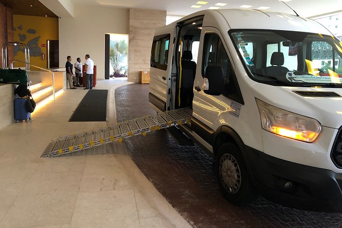Transportation From Cancun Airport to Hotel Area of Playa Del Carmen - One Way - Accessibility Features
