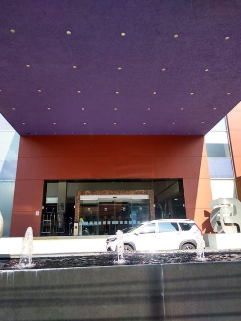 Transportation: Queretaro Airport to San Miguel De Allende - Accessibility and Assistance