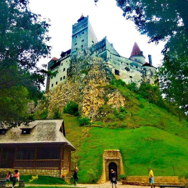 Transylvania Tours: Discover Dracula's Castle & Royal Peles - Key Points