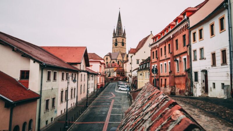 Transylvanias Trail: Sibiu, Bran Castle, Brasov, Sighisoara - Visit Bran Castle