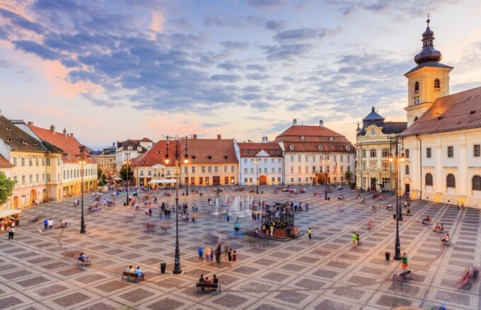Transylvanias Trail: Sibiu, Bran Castle, Brasov, Sighisoara - Visit Biertan Fortified Church