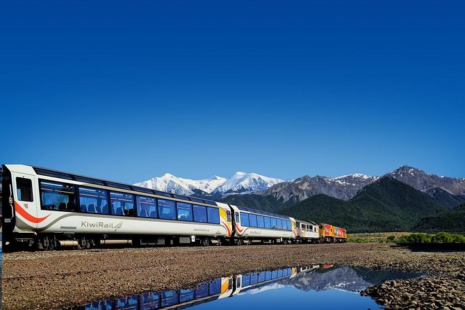 TranzAlpine Train, Arthurs Pass and Castle Hill Day Trip - Group Size and Experience