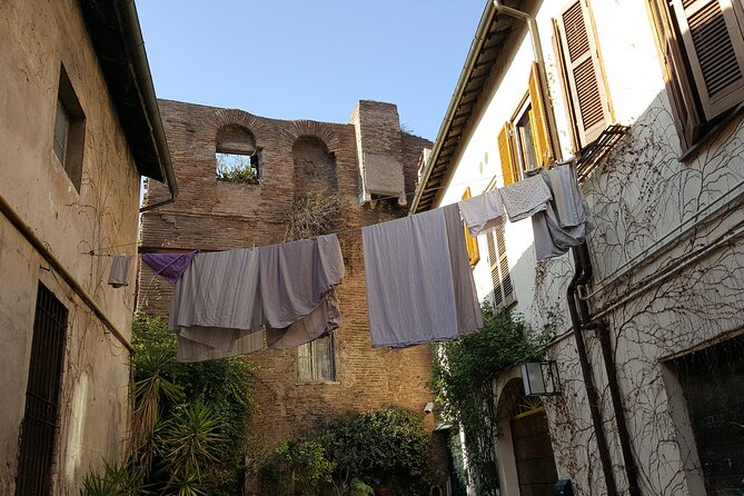 Trastevere District Must-See Sites Walking Art & Food Tour - Trasteveres Iconic Religious Sites