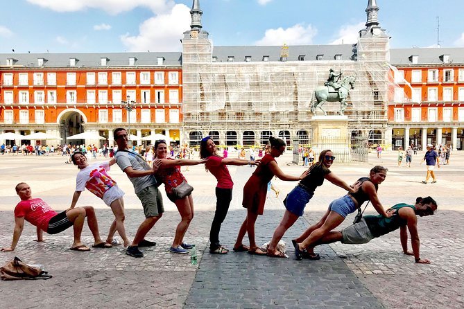 Treasure Hunt in Madrid Experience - Solving Clues and Puzzles