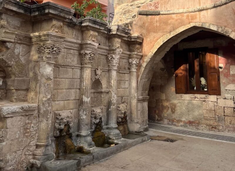 Treasure Hunting in Rethymno Old Town: Pirates Vs Corsairs - Highlights of the Experience