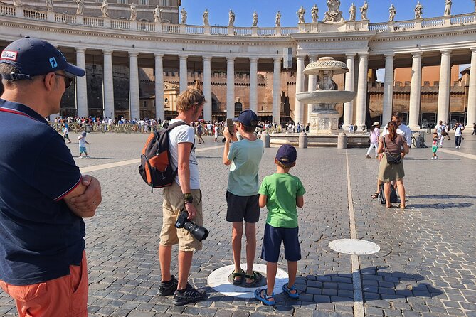 Treasures of St Peter Basilica Scavenger Hunt for Kids & Families - Immerse in Vatican Citys History