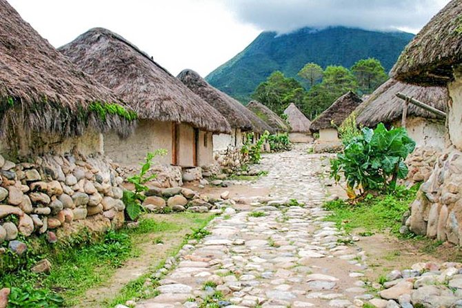 Trek to Ciudad Perdida: 5 Days From Santa Marta - Accommodations and Meals