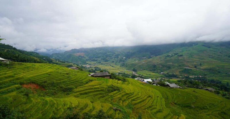 Trek to Local Ethnic Villages & Muong Hoa Valley/Guide/Lunch - Key Points