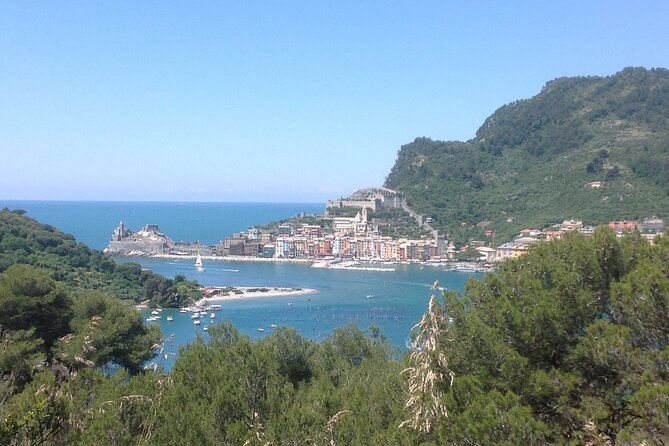 Trekking an Island of Palmaria - Exploring the Island of Palmaria