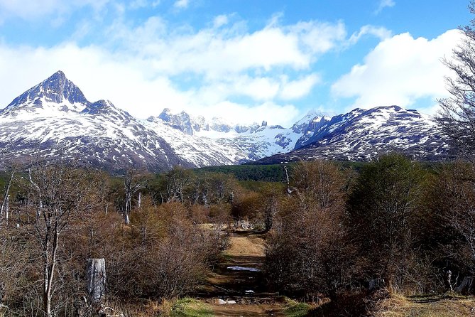 Trekking Emerald Lagoon - Pickup and Drop-off