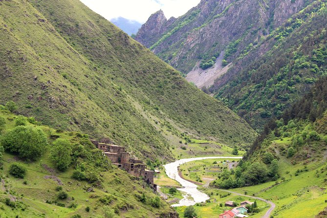 Trekking Group Tour From Tusheti to Khevsureti via Atsunta Pass - Key Points