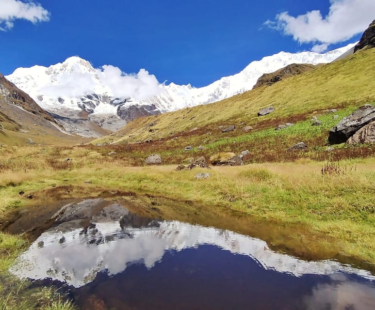 Trekking in Nepal | Expert Guide Services - Safety and Guide Expertise