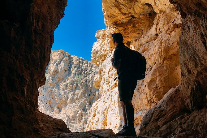 Trekking in the Hajar Mountains of Fujairah - Getting to the Trailhead