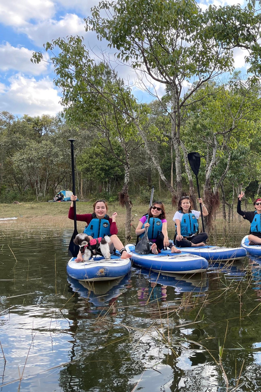 TREKKING & KAYAK/SUP IN TUYEN LAM LAKE - Lakeside Picnic Lunch