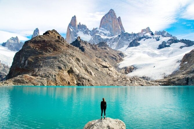Trekking Laguna De Los Tres - Navigating the Trail
