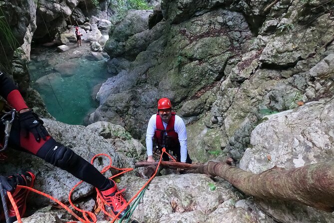 Trekking Waterfalls Near Santo Domingo - Activity Overview