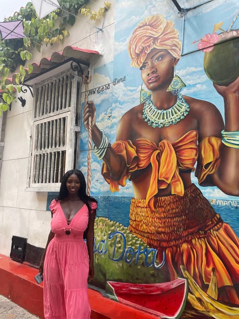 Trendy Cartagena Photo/ Video Tour - Booking and Cancellation