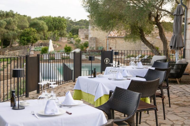 Treurer: Olive Oil Night. Gastronomic Experience - Age and Dress Code Requirements