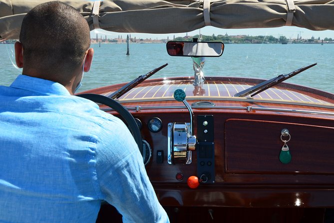 Treviso Airport Tfs to Venice Hotels by Van and Watertaxi OR VICEVERSA - Negative Customer Experiences