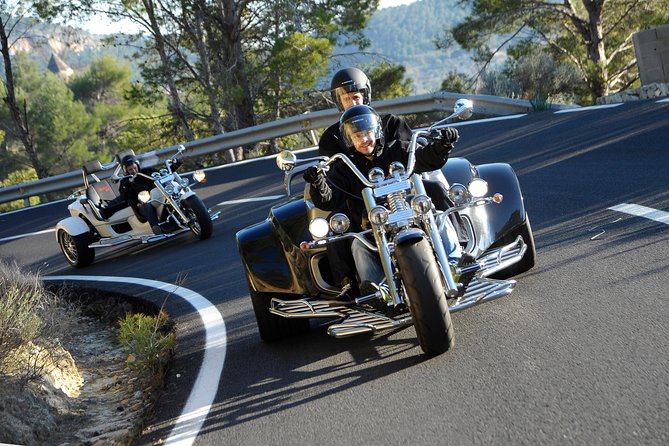 Trike/Ryker Guided Tour 2h on Garda Lake (1 Driver + up to 2 Pax) - Meeting Point and Logistics