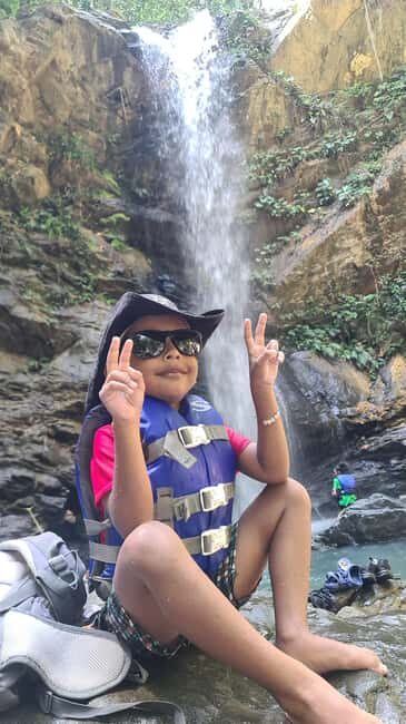 Trinidad: Avocat Waterfall and Maracas Bay Beach Tour - Key Points