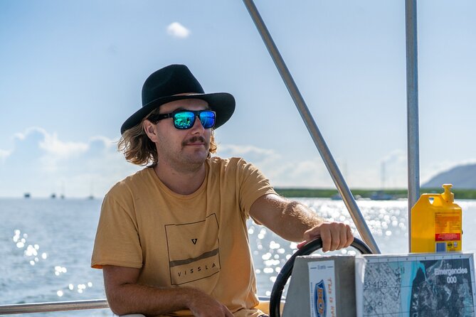 Trinity Inlet Self-Drive Pontoon Boat Hire in Cairns - Key Points