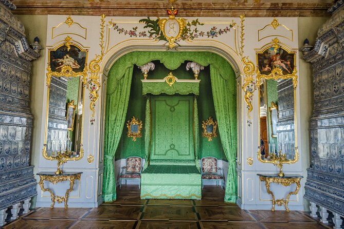 Trip to Rundale Palace & Bauska Castle From Riga - Getting to Rundale Palace