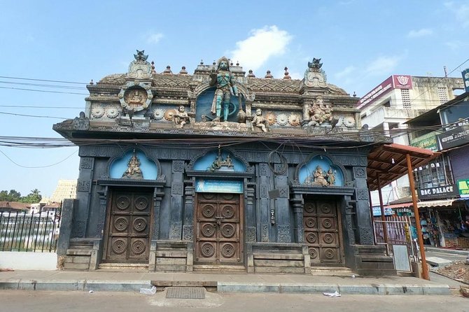 Trivandrum Walk of Divinity (2 Hours Guided Walk) - Group Size and Booking Confirmation