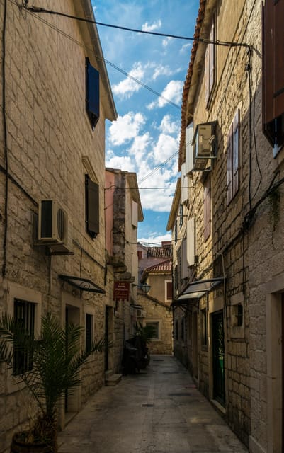 Trogir and Klis Fortress Private Half Day Tour From Split - Itinerary Highlights