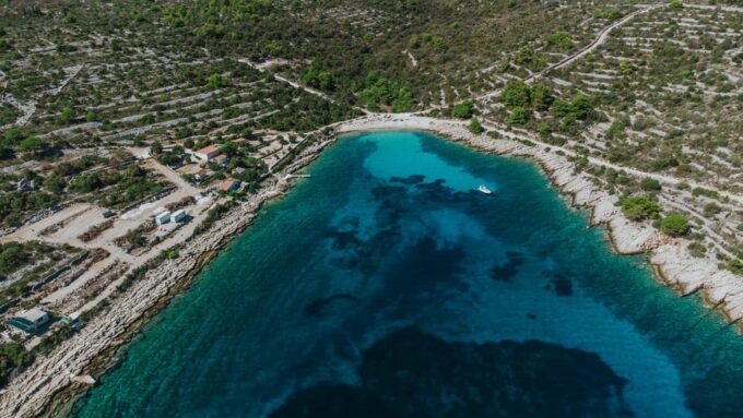 Trogir, Blue Lagoon and Šolta (shipwreck) Private Boat Tour - Participant Restrictions