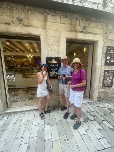 Trogir: City Highlights Guided Walking Tour - Meeting Point and Instructions