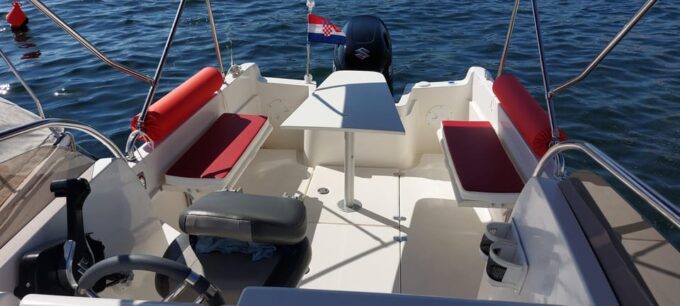 Trogir Private Boat Tour Swimming/Diving - Frequently Asked Questions