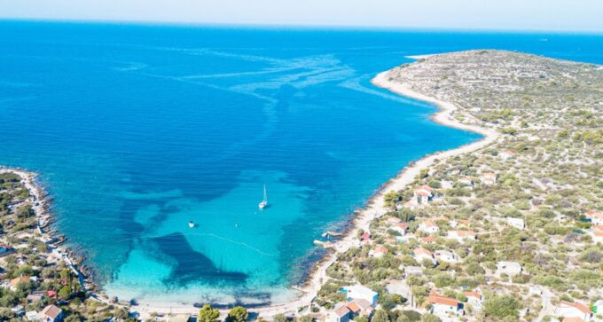 Trogir: White Lagoon, Maslinica & Blue Lagoon Speedboat Tour - Customer Reviews