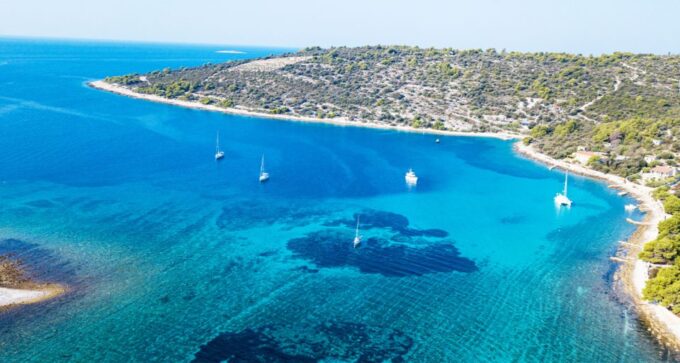 Trogir: White Lagoon, Maslinica & Blue Lagoon Speedboat Tour - Frequently Asked Questions