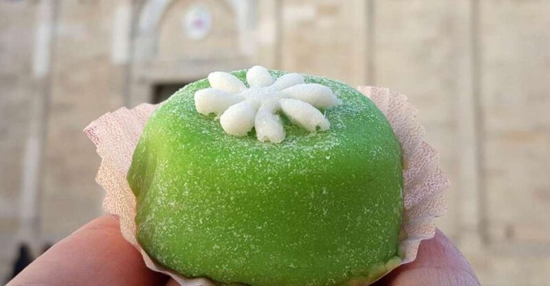 Troia: Private Walking Tour With Passionata Cake Tasting - Historical Highlights
