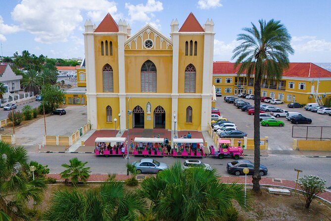 Trolley Train City Centre in Curacao - Meeting and Pickup Details