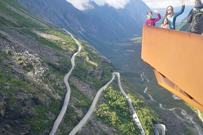 Trollstigen Highlights Adventure Tour in First Class With Lunch - Breathtaking Scenery