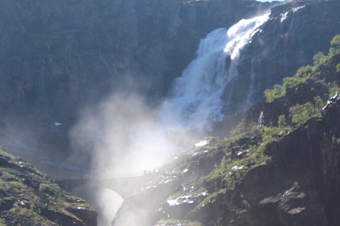 Trollstigen Highlights Adventure Tour in First Class With Lunch - Knowledgeable Local Guide