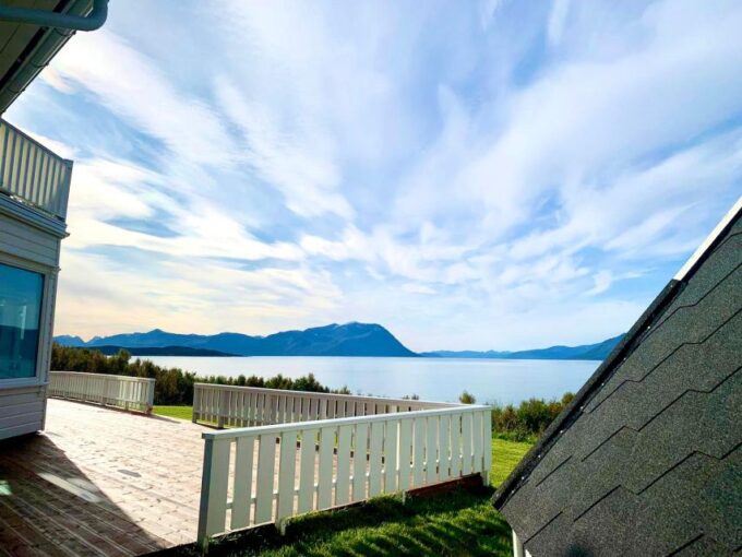 Tromsø: Aurora Crystal Lavvo Overnight Stay With Activities - Preparing for the Experience