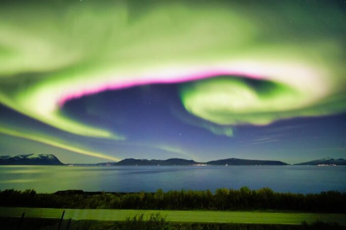 Tromsø: Aurora Crystal Lavvo Overnight Stay With Activities - Customer Feedback and Ratings