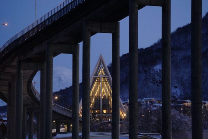 Tromsø: Aurora Dinner Cruise by Hybrid-Electric Catamaran - Safety and Sustainability