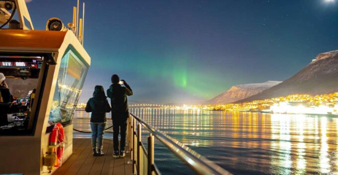 Tromsø: Electric Northern Lights Cruise - Included and Not Included