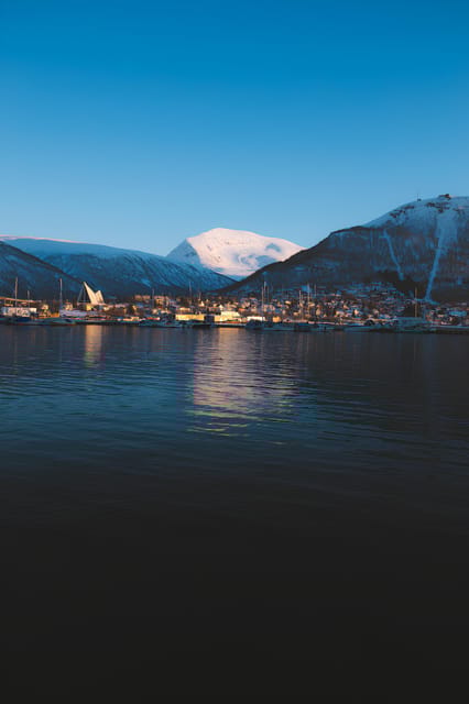 Tromso: Express Walk With a Local in 60 Minutes - Highlights and Activities