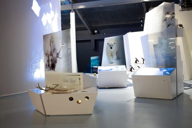 Tromsø: Guided Tour of Polaria - Arctic Climate Change Insights