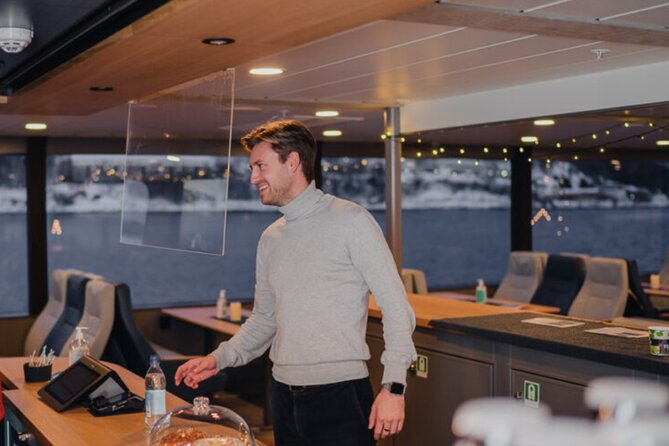 Tromsø, Northern Lights and Wilderness Evening Catamaran Cruise - Options for Missed Northern Lights Sightings