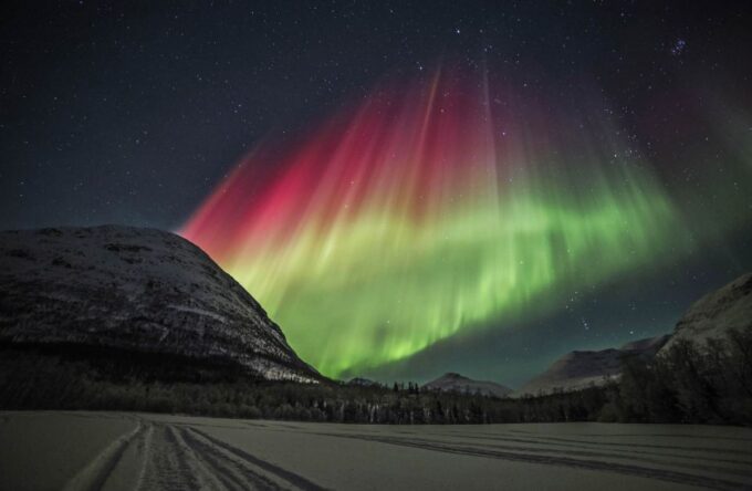 Tromso: Northern Lights Photography Bus Tour - Photography Tips