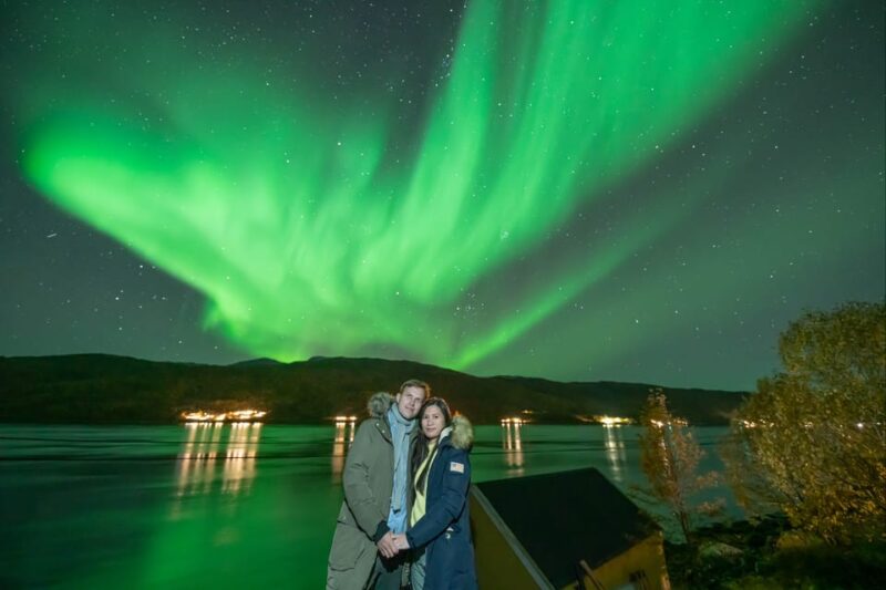Tromsø: Northern Lights Tour With Photos and Warm Suits - Group Size and Languages