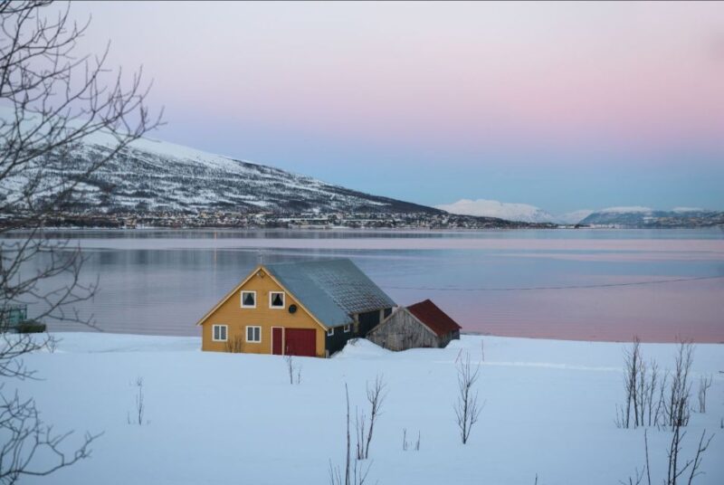 Tromsø: Private Arctic Fjords and Sommarøy Scenic Day Trip - Key Points